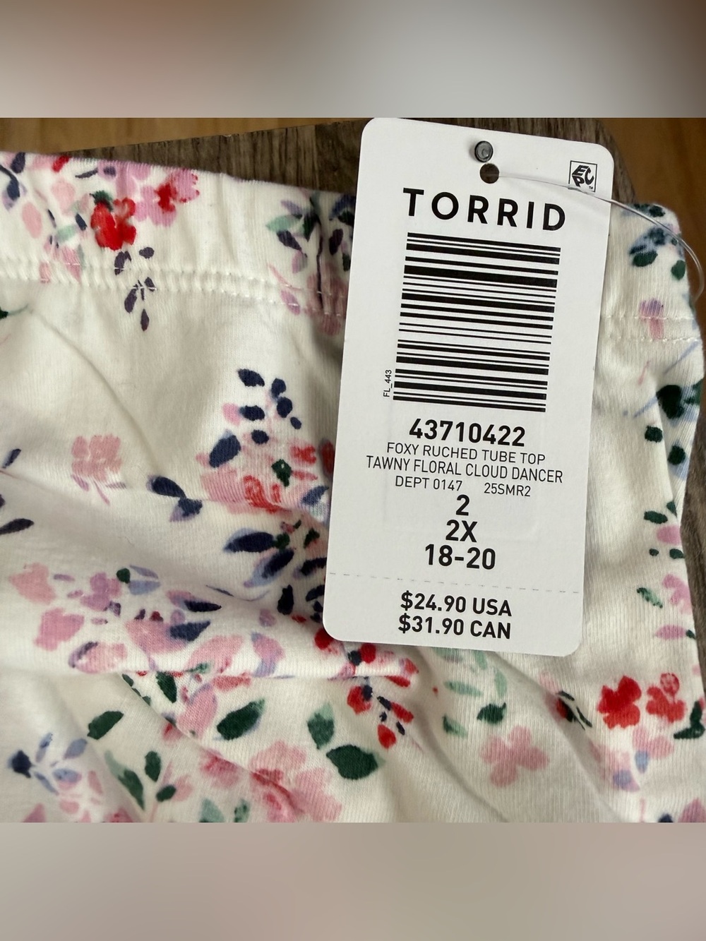 NWT Torrid White Floral Foxy Ruched Tube Top Sz 2, 2X, 18-20 - Picture 3 of 6
